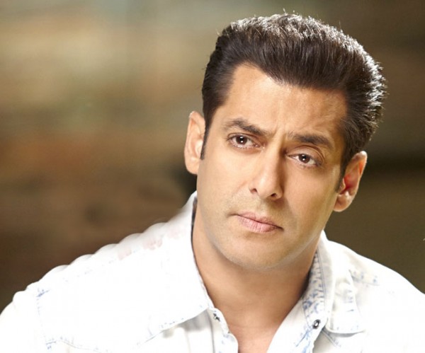 Salman denies he was driving or drunk during 2002 accident | NRI Pulse